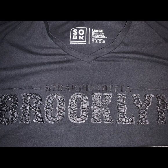 Straight out of Brooklyn t-shirt size L - Picture 4 of 5